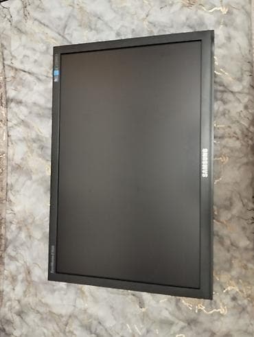 Skanerlər: LCD Monitor Samsung Model: E1920NW 19-düym ekrandır. Əla işləyir — 9