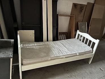 Oğlan və qız üçün, Çarpayı, Matras ilə, Siyirməsiz, Taxta