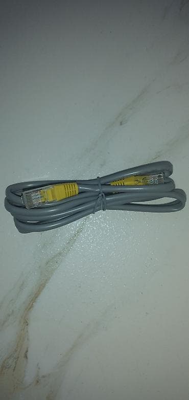 Masaüstü kompüterlər və komponentlər: Məhsul: Ethernet şəbəkə kabeli (RJ45 – RJ45) Xüsusiyyətlər: - Uclar — 1