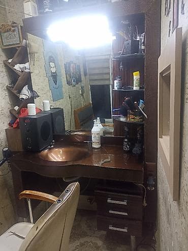 ikinci el termo: Moykasi Pişmiş Təmiz Şüşədən Hazırlanıb Ucuz Satılır.0504872727 — 1