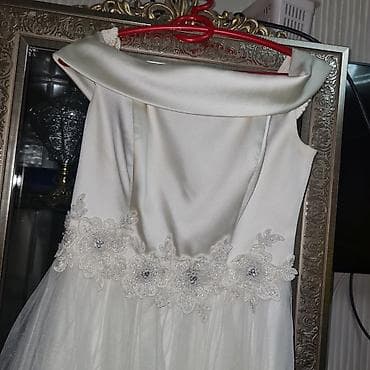 Ağ rəngdə zərif gəlin/nişan libası. - Üst hissə atlas parça