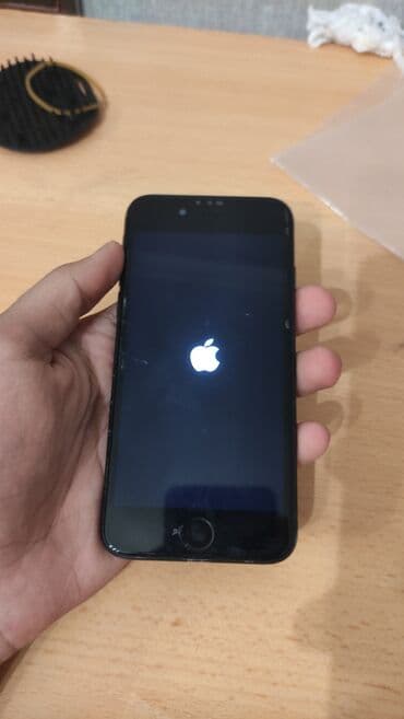 iphone 7 ucuz: IPhone 7, Qara, Barmaq izi — 4