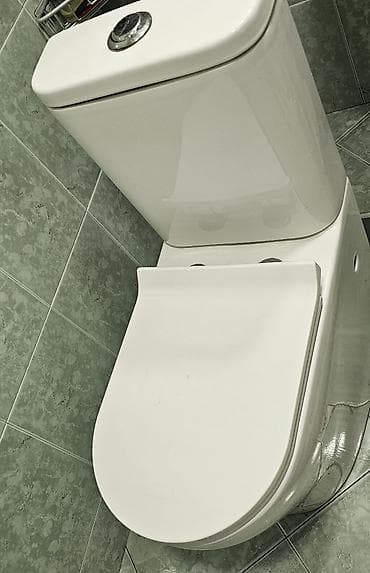 Unitaz əla,işlək vəziyyətdədir.2 il əvvəl alınıb.Yenisiylə əvəz — 1