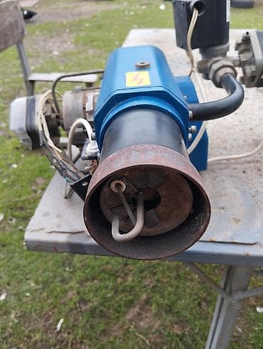 Ручные механические инструменты: Məhsul: Qaz yand - Sənaye və kommersiya tipli qazla işləyən brülörlər — 4