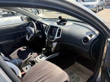 changan eado: Changan Eado: 1.6 l | Sedan — 8