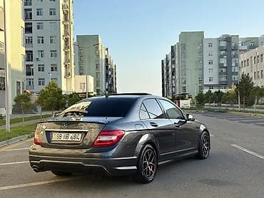 əlimyandı avto: Mercedes-Benz C 250: 1.8 l | 2014 il Sedan — 2