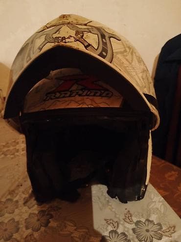 Salam kask satil bu gun indi gelib götürən olsa 40manat