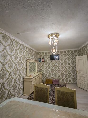 Lincoln: Xırdalanda 3 otaqlı həyət evi satılır. - Plan: Ev orta temirli geniş — 8