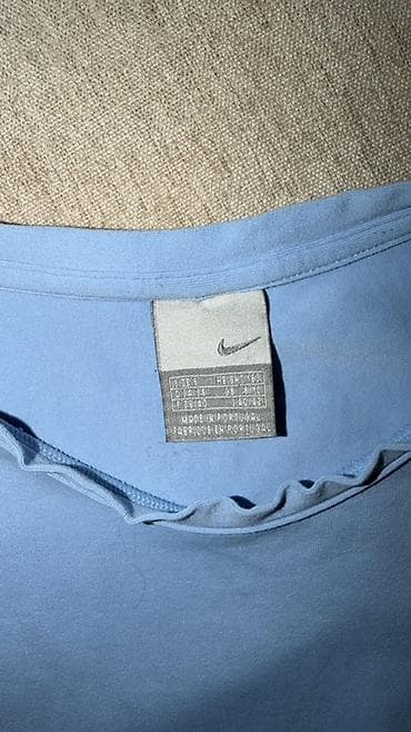 Şortlar: Nike qadın T‑shirt original - Model: Nike qısaqoll T‑shirt - Rəng — 2