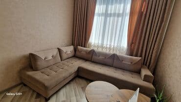 диван двуспальный: Угловой диван, Б/у, Ткань — 1