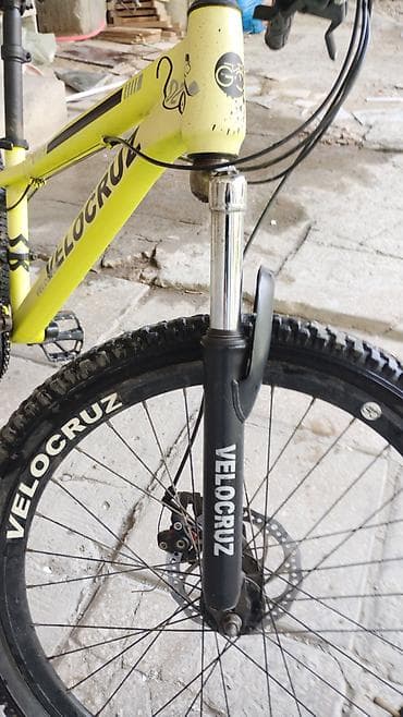 shimano: Мягкая подвеска,подойдёт тем у кого рост меньше 160,тормоза и — 6