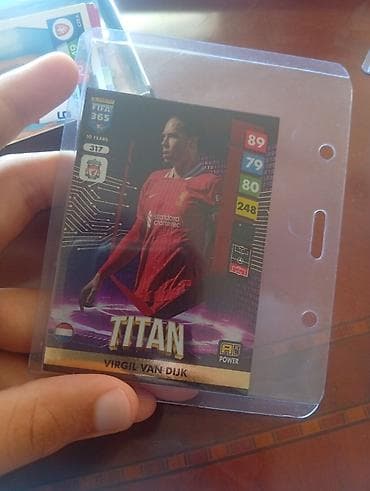 Panini FIFA 365 Adrenalyn XL 2025 kolleksiya kartı – “Titan” seriyası — 1