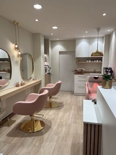 3d saat: Yeni, Güzgülü — 4