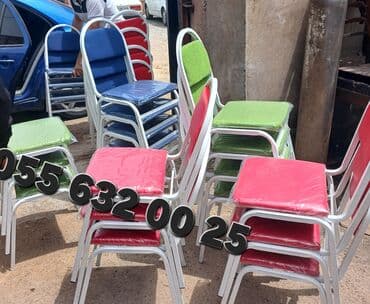 kafe ucun stullar: Stullar Oturacaqlar Masalar Stollar Kafe və cayxana üçün Stol stul — 3