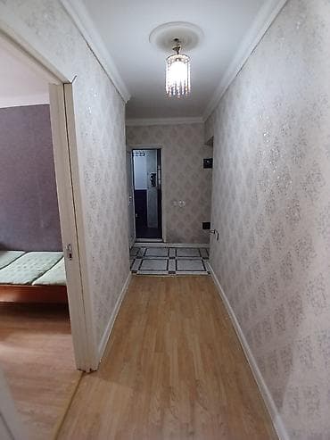bərdədə ev: 4 mik Ecemi metrosu yaxinligi bina evi 9/2 mertebesi 2 otaq ewyali — 9