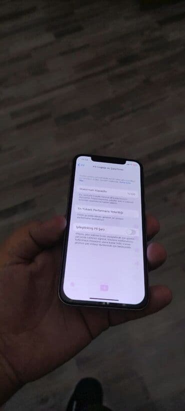 iphone xacmaz: IPhone X, 64 GB, Gümüşü, Face ID — 5