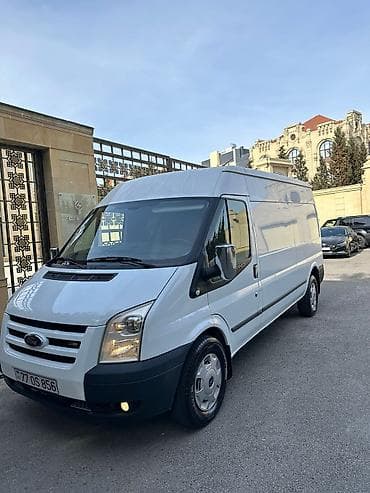 Ford Transit: 2.4 l | 2010 il 202700 km Van body type