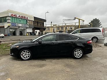 traktor matoru satiram: Ford Mondeo: 1.5 l | 2016 il 181000 km Sedan — 1