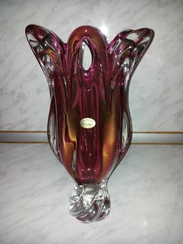 gence iş elanları 2022: Bir vaza, Xrustal — 1