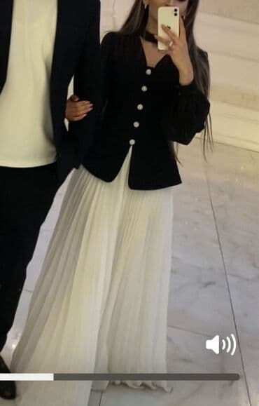 детский костюм русалки: Zərif iki hissəli qadın geyim dəsti. - Üst: Qara rəngli, beldən — 1