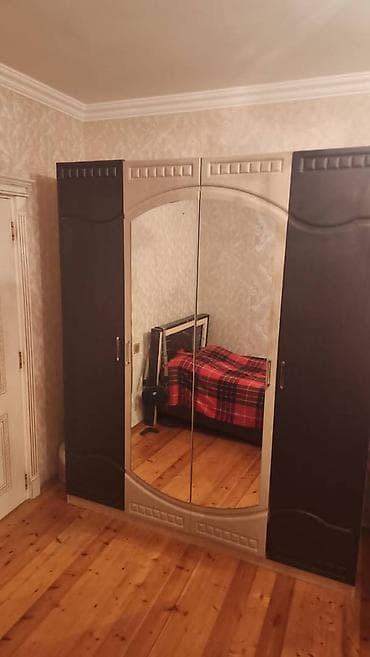 Tecili satilir 4 qapilidir eni 1.78 sm uzunu 2.15 sm tecili satilir lalafo.az -da Tecili satilir 4 qapilidir eni 1.78 sm uzunu 2.15 sm tecili satilir