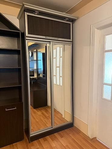 perla mebel dolablar: İşlənmiş, 2 qapılı, Güzgülü, Qəhvəyi, Digər material, Kupe, Düz dolab — 1