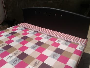 taxta yataq: Taxt teze mohkem HAZIRLARI VAR 1 neferlik 50m 2 neferlik 100m taxtadan — 4