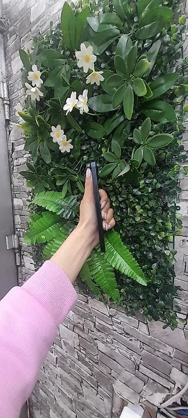 samsung 104 ekran: IPhone 14 Plus, 128 GB, Qara, Face ID — 3