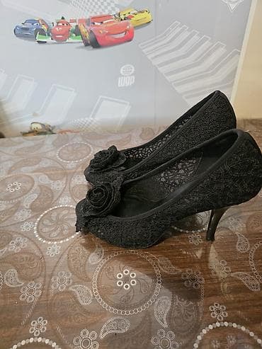 Çəkmələr: Ölçü: 39, rəng - Qara, İşlənmiş — 3