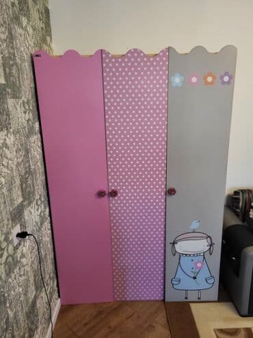 столи для кафе: Для девочки, Шкаф — 1