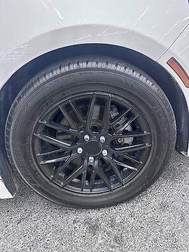 hundai accent 2011: İşlənmiş Disk təkər Ford 235 / 55 / R 17, 5 Boltlu — 1