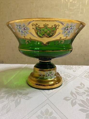 Bir vaza, Bogem şüşəsi