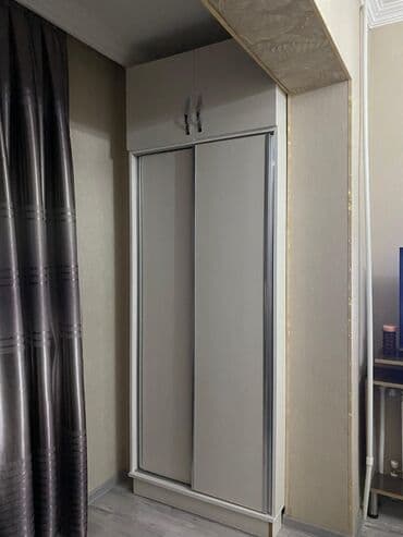 горка для посуды: Б/у, Купе, 2 двери Прямой шкаф, Гардеробный шкаф — 1