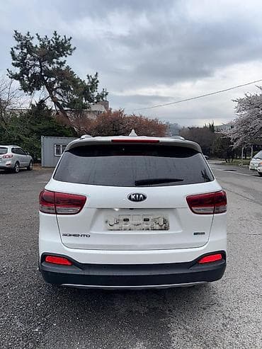 daewoo salon: Kia Sorento: 2 l | 2017 il Krossover — 2