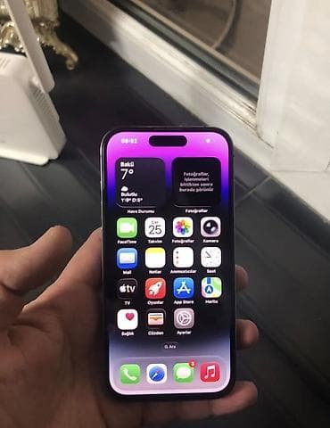 c4 b0phone x: IPhone 14 Pro — 1