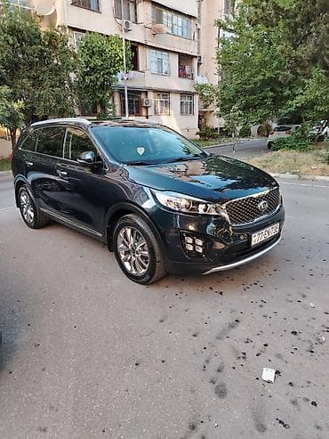 Транспорт: Kia Sorento: 2 л | 2017 г. Внедорожник — 3