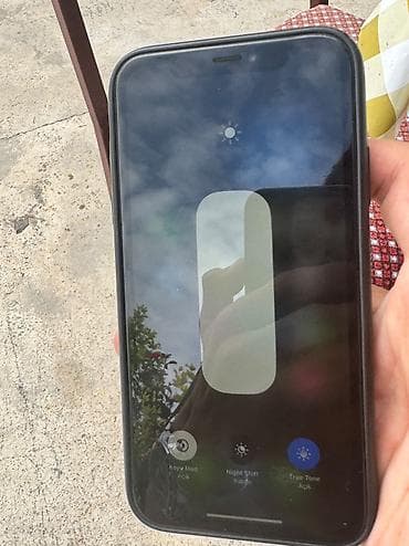 iphone s4: IPhone Xr, 128 GB, Qara, Face ID — 2