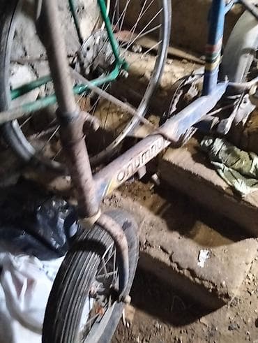 Samokatlar: Salam. Köhne SSSR istehsalı Yaxşı vəziyyətdə qalıb. Sınığ,ezik ve ya — 2