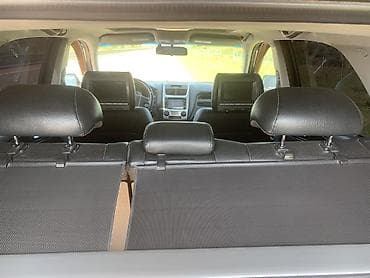 e 3 2: Kia Sportage: 2 l | 2008 il Ofrouder/SUV — 8