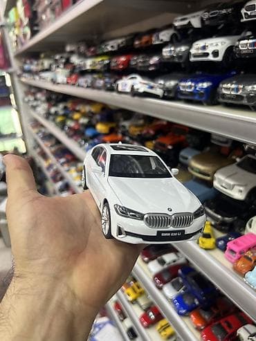 BMW die-cast model avtomobilləri – kolleksiya üçün detallı — 10