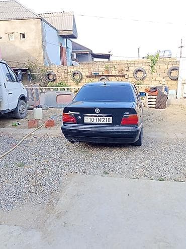 Avtomobil satışı: BMW 3 series: 1.6 l | 1995 il Sedan — 7