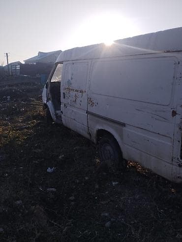 Zapçast kimi satılır – yük mikroavtobusu (ağ rəng, yüksək tavan)