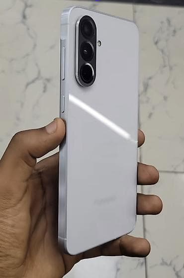 tp link internet modem: Samsung Galaxy A56 5G, 256 GB, rəng - Ağ, İki sim kartlı — 2