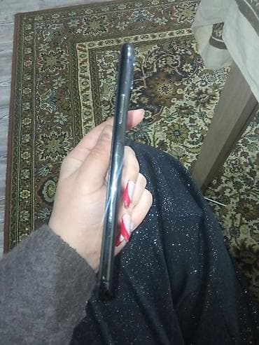 iphone azerbaycan: IPhone 11 Pro Max, 256 GB, Space Gray, Qırıq — 6