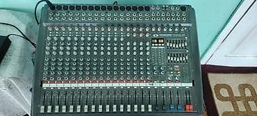 Klavişli alətlər: Salam aparat 16 kanaldı super vezyetdedi efektine söz yoxdu kanalarda — 2