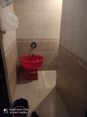 7 mikrorayon: Binəqədi rayonu,9 mkr,26 nömrənin axırıncı dayanacağına yaxın,9 — 6