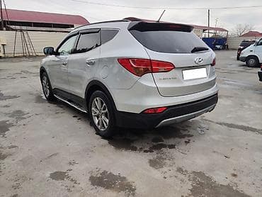 Hyundai Santa Fe: 2.4 l | 2012 il Ofrouder/SUV