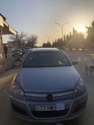 ford transit oturacaq: Satılır: gri rəngli universal kuzovlu kompakt avtomobil (station — 2