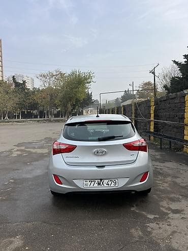gt la bomba: Hyundai Elantra: 2 l | 2014 il Hetçbek — 3