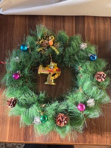 Şamdanlar: Yeni il üçün dekorativ çələng - Material: süni iynəyarpaqlı yaşıl şam — 1